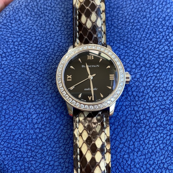 Vintage Blancpain Villeret Black Dial Diamond Watch - Picture 16 of 16